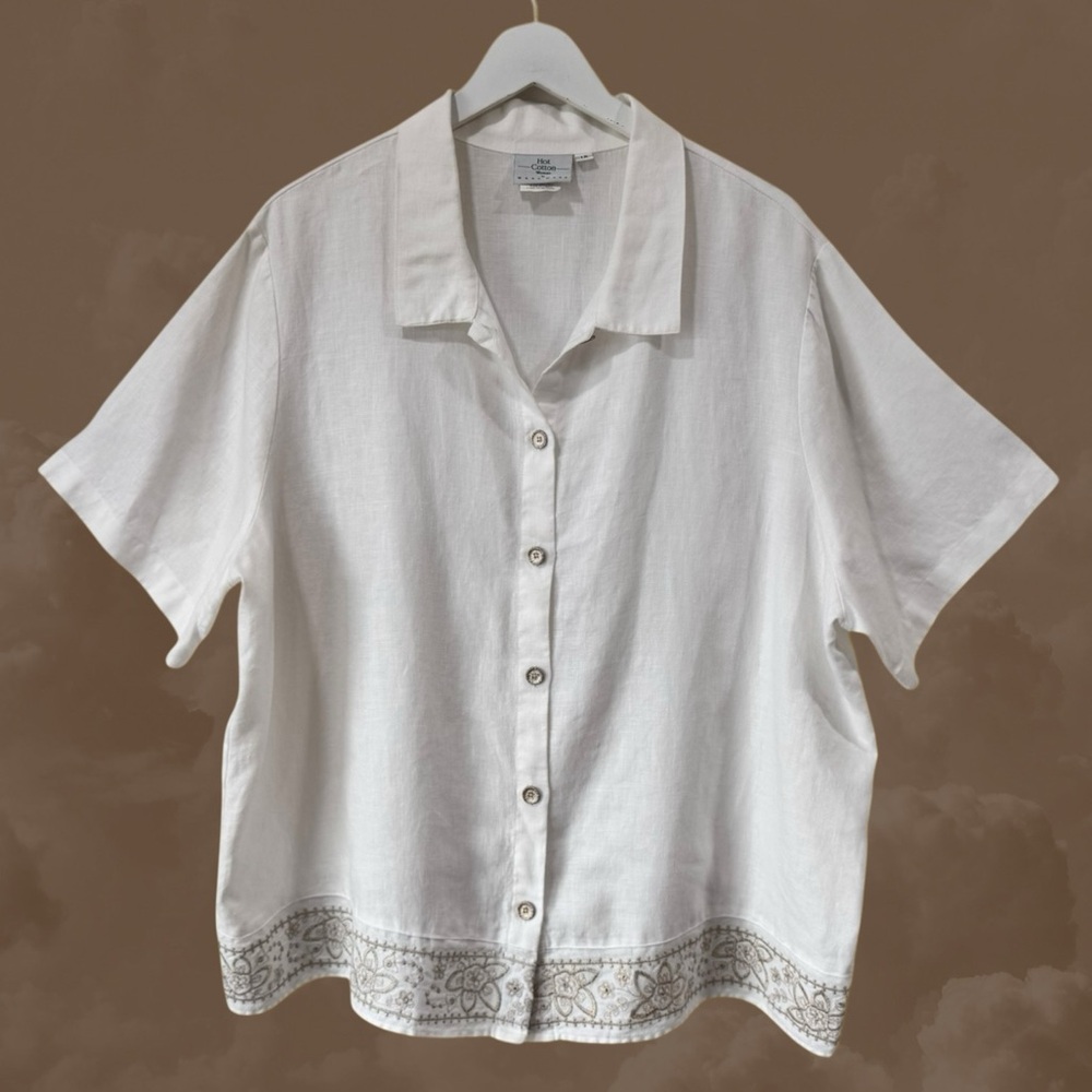 Hot Cotton White Linen Button Top Gold Floral Embroidered Detail Size 1X Coastal